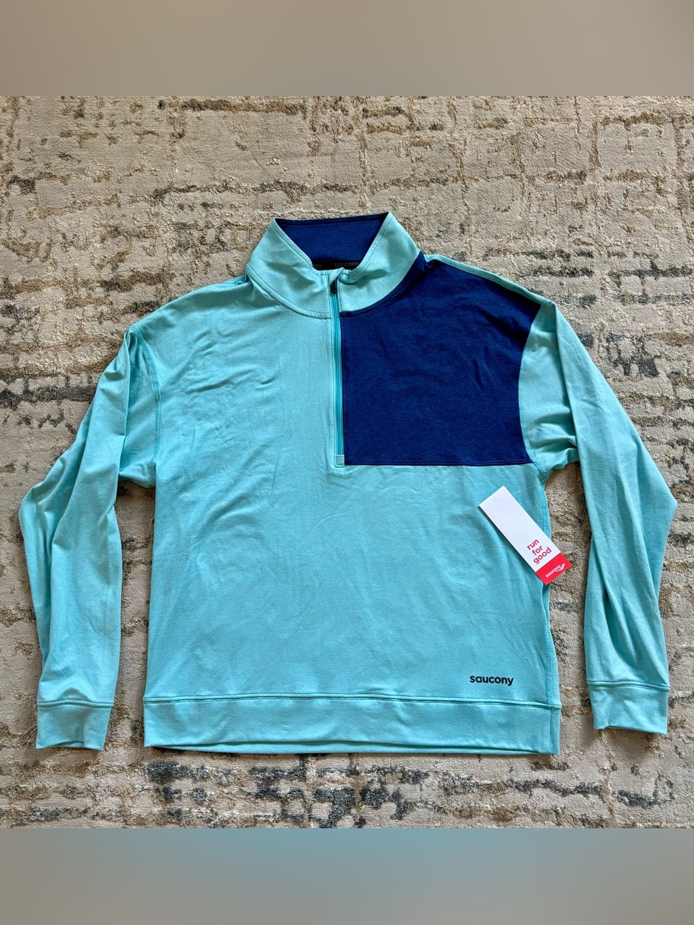 Saucony 1/4 Zip long sleeve running shirt NEW Women’s small blue